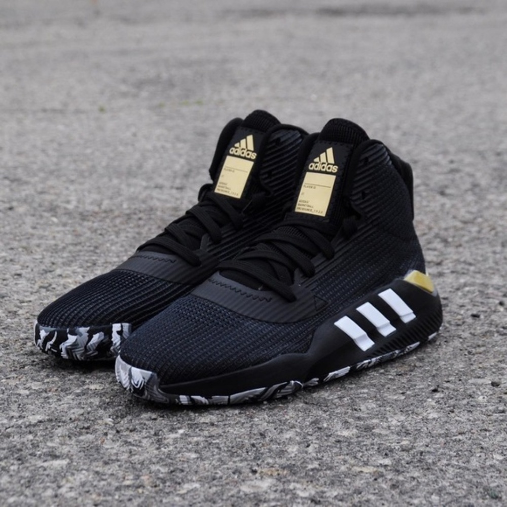 NWT Adidas Pro Bounce 2019 Men's Sneakers